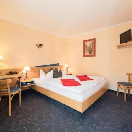 מלון An Der Stadtmauer 3*